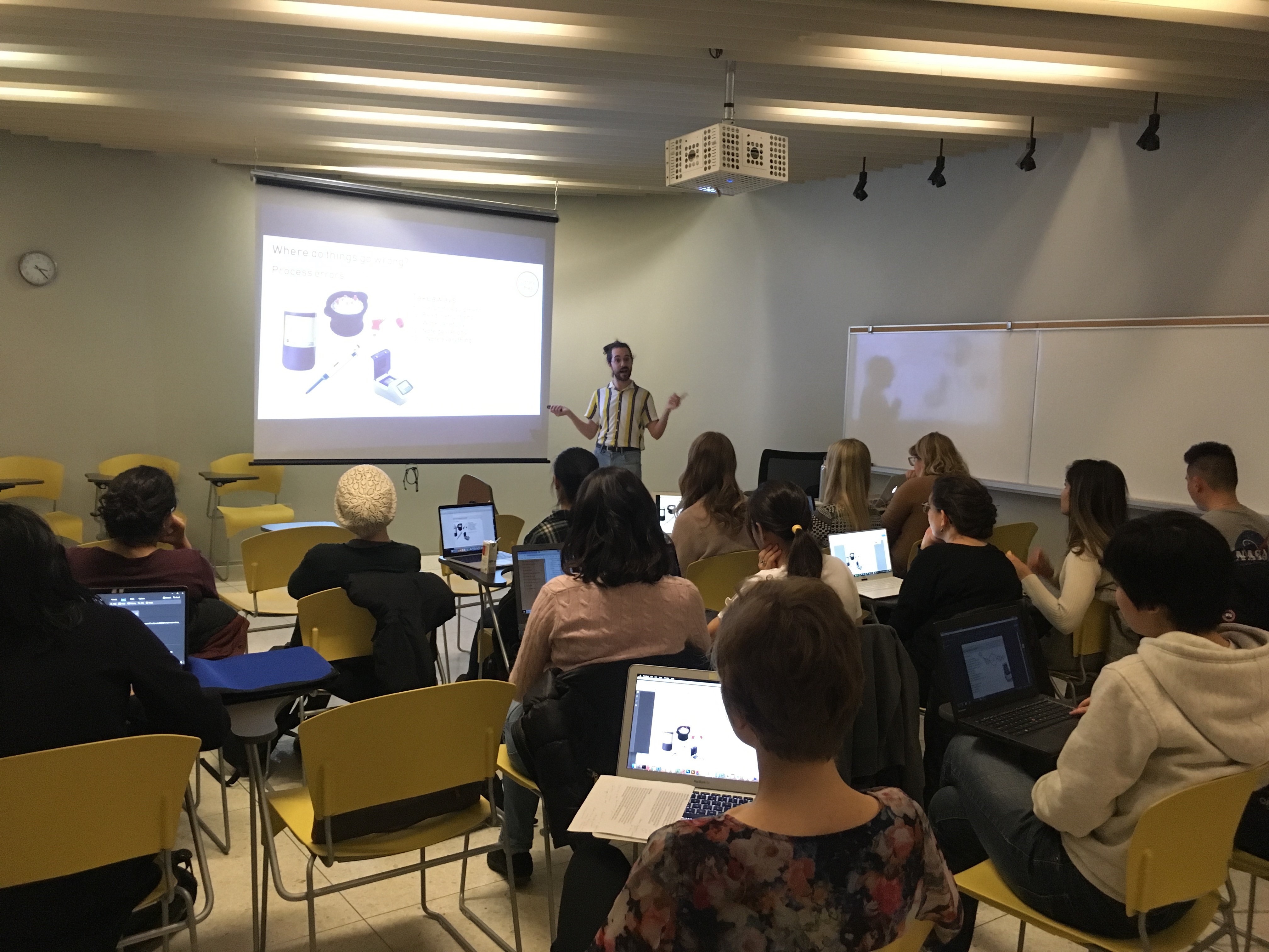 DSC staff member Kyle Turner lecturing in Future Directions in Medical Genomics DSC staff member Kyle Turner lecturing in Future Directions in Medical Genomics
